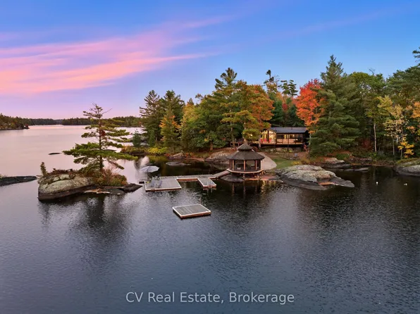 1069 White Eagle Rd, Gravenhurst, ON P1P 1R3