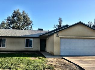 2600 S Kloth Dr, Visalia, CA 93277