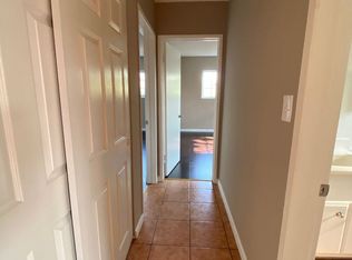 1075 Raymond Ave APT 4, Long Beach, CA 90804