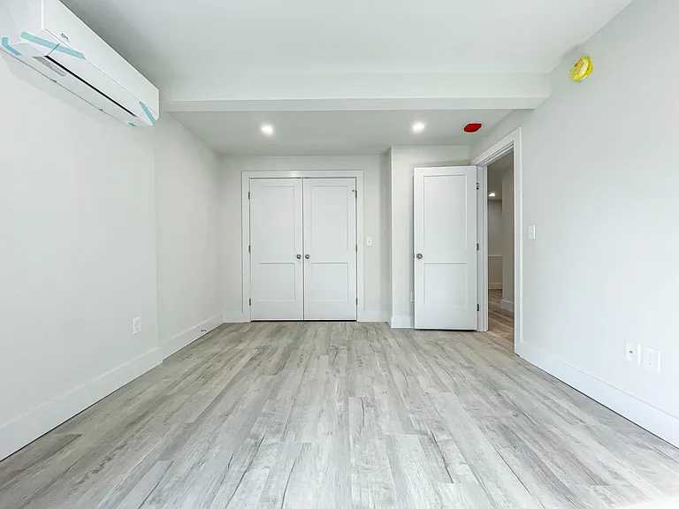265 Cottage Rd #6 — Photo 23