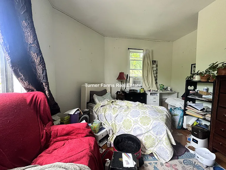 9 Medford St — Photo 18