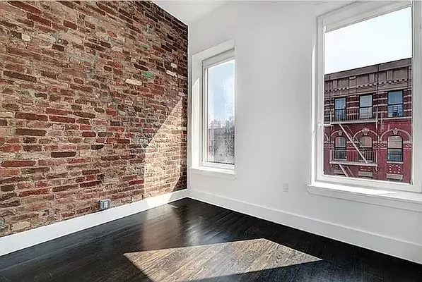 Rented by REAL New York | media 12