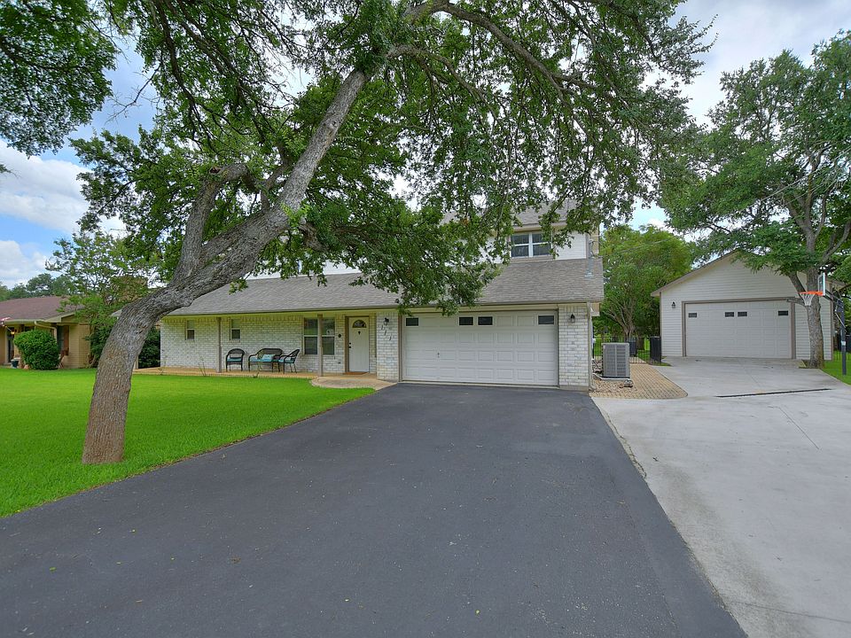 1st image of 111 Crane Dr