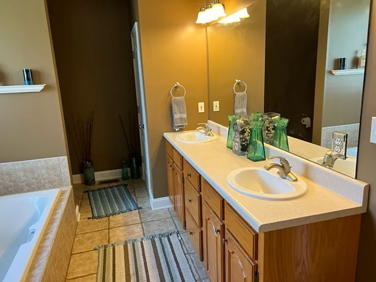 2224 Monticello Dr — Photo 19