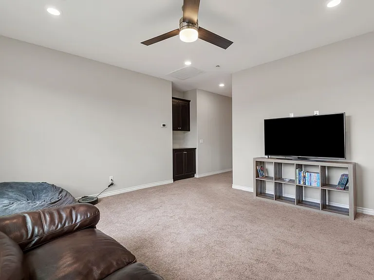 45529 Woolpert Ln — Photo 46
