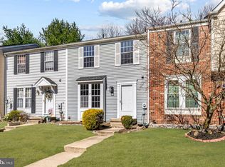 67 Dorchester Cir, Marlton, NJ 08053