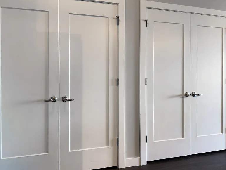 Red44 Luxury Apartments | Specials Available — Photo 90