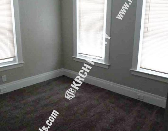 3rd image of 4134 E 142nd St