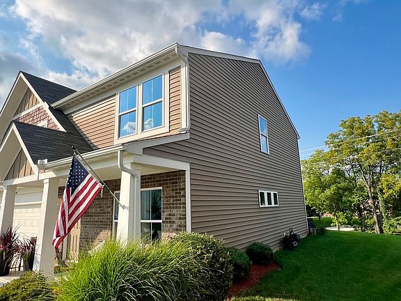 3rd image of 1378 Red Cedar Ct