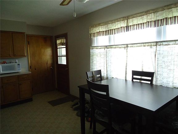4th image of 1007 E Northland Dr