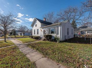 628 Smith St, Monroe, MI 48161