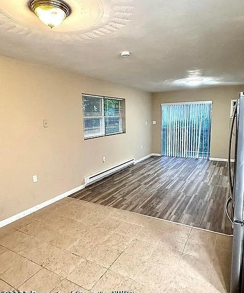 1213 Lori Ln — Photo 3