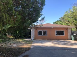 106 Hermosa Dr, Del Rio, TX 78840