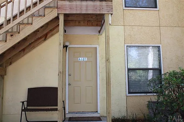 Building Photo 3