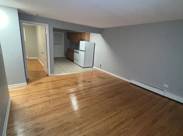 10720 S Ridgeland Ave APT 18, Worth, IL 60482