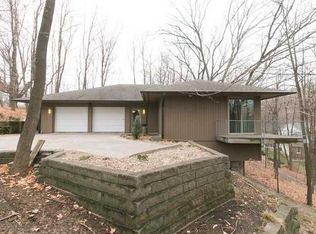 247 34th St SE, Cedar Rapids, IA 52403