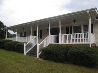 117 Robin Lake Rd, Duncan, SC 29334