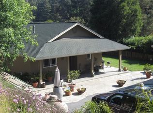 475 Flume Rd, Aptos, CA 95003