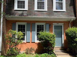 11906 Sloane Ct, Reston, VA 20191