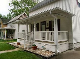 612 1/2 W Nevada St, Marshalltown, IA 50158