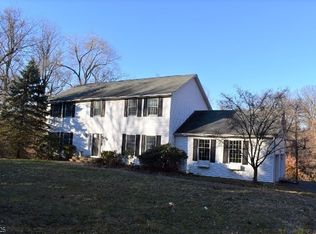 27 Mount Airy Rd, Basking Ridge, NJ 07920