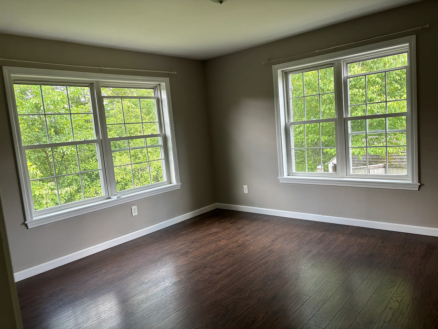 3 bed, 1344 sqft, $2,200 — Photo 4