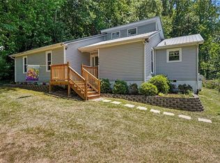 6594 Riverwood Rd, Walkertown, NC 27051