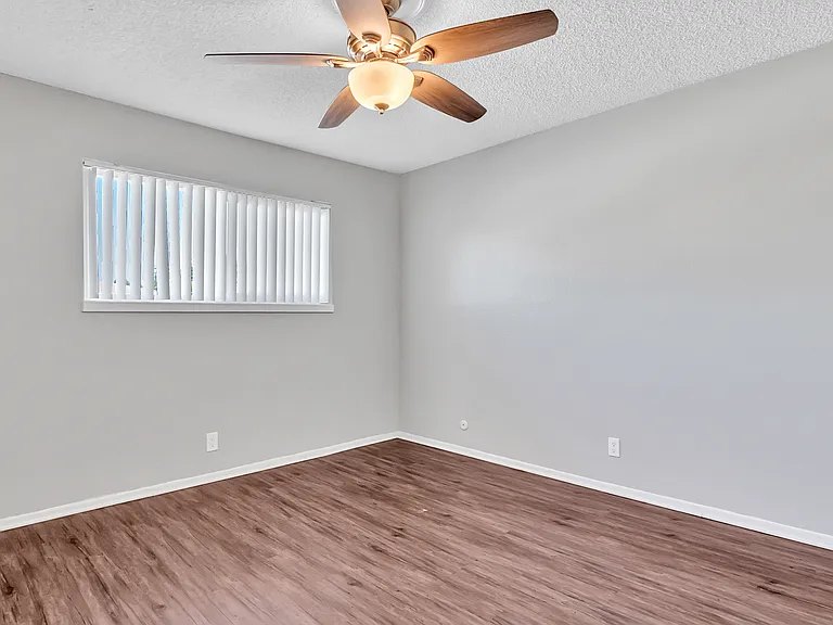 3627 Penn Mar Avenue — Photo 32