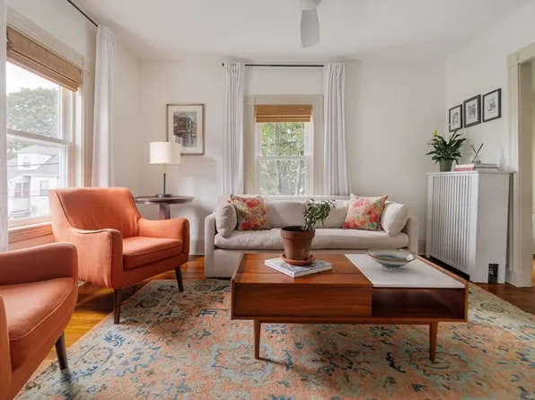 52 Victoria St #B, Somerville, MA 02144