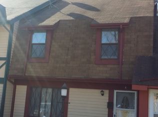 4 Chelsea Cir, Clementon, NJ 08021
