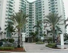 2nd image of 3801 S Ocean Dr APT 3Z