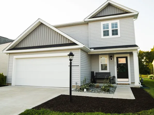 1025 Colonial Ln, Uniontown, PA 15401