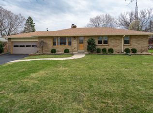 1732 Fair View Dr, Lake Geneva, WI 53147