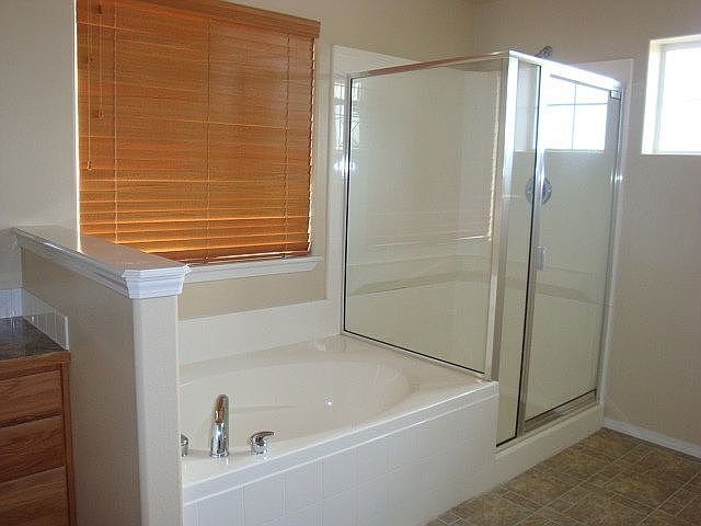 2nd image of 3358 N Macon Pl