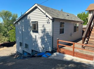 1404 E St, Hayward, CA 94541