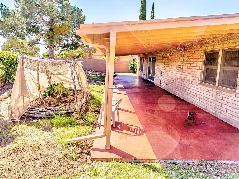 7720 E David Dr — Photo 19