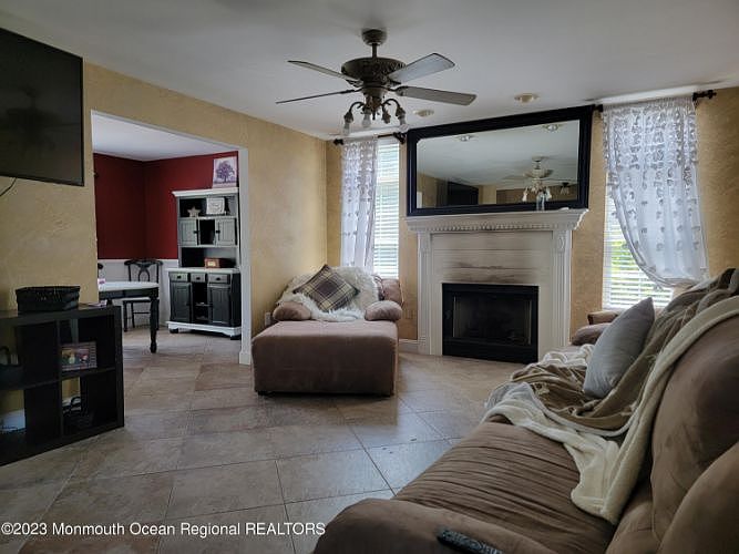 33 S Cooks Bridge Rd, Jackson, NJ 08527 Zillow