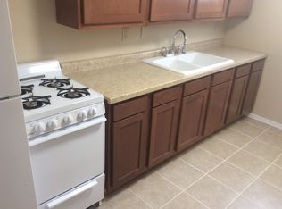 1615 E 13th St APT 2, Cheyenne, WY 82001