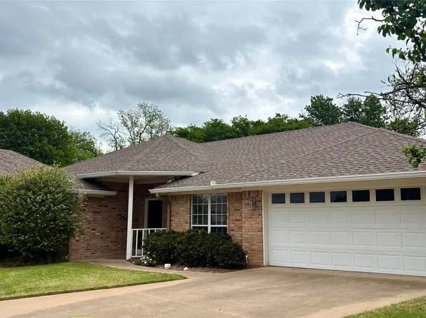 1016 Dawn Ct, Granbury, TX 76048
