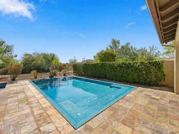 20447 W CRESCENT Drive, Buckeye, AZ 85396