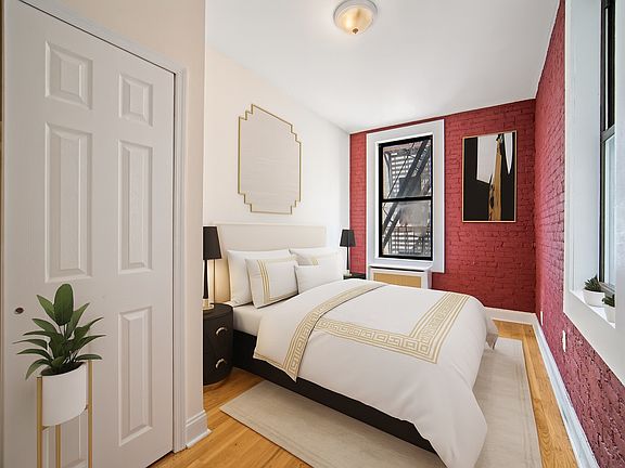 2nd image of 327 W 42nd St APT 4E