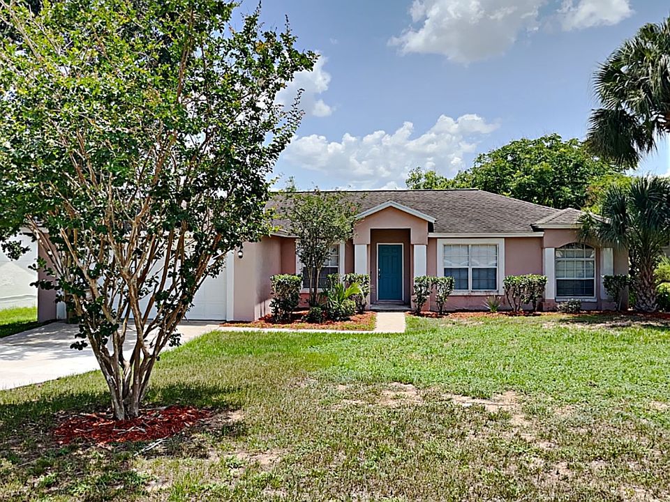 1st image of 15900 Lake Orienta Ct