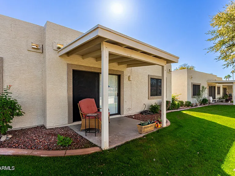 9264 W Morrow Dr — Photo 23
