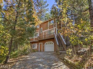 995 Teakwood Dr, Lake Arrowhead, CA 92352