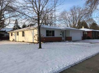 1303 Kensington Ave, Oshkosh, WI 54902