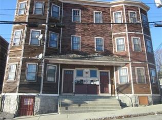 71 Elm St, Lawrence, MA 01841