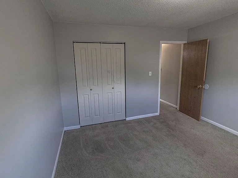 7217 N Moberly Dr — Photo 17