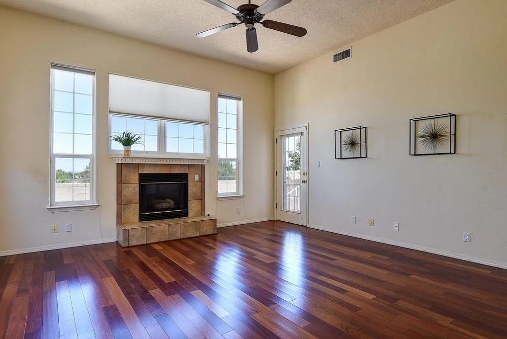 5607 Bosque Vista Dr NE — Photo 4