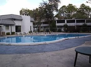 2nd image of 707 SW 75th St APT 101