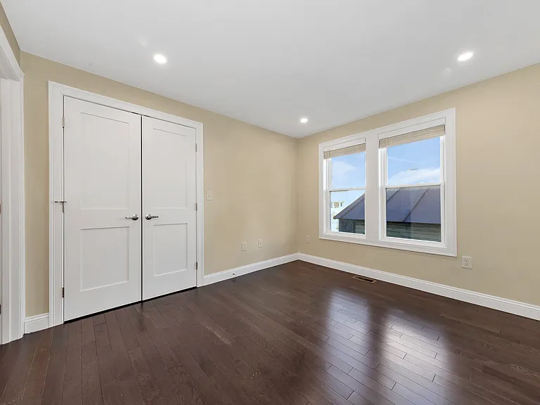 43 Wright Ave #3 — Photo 37
